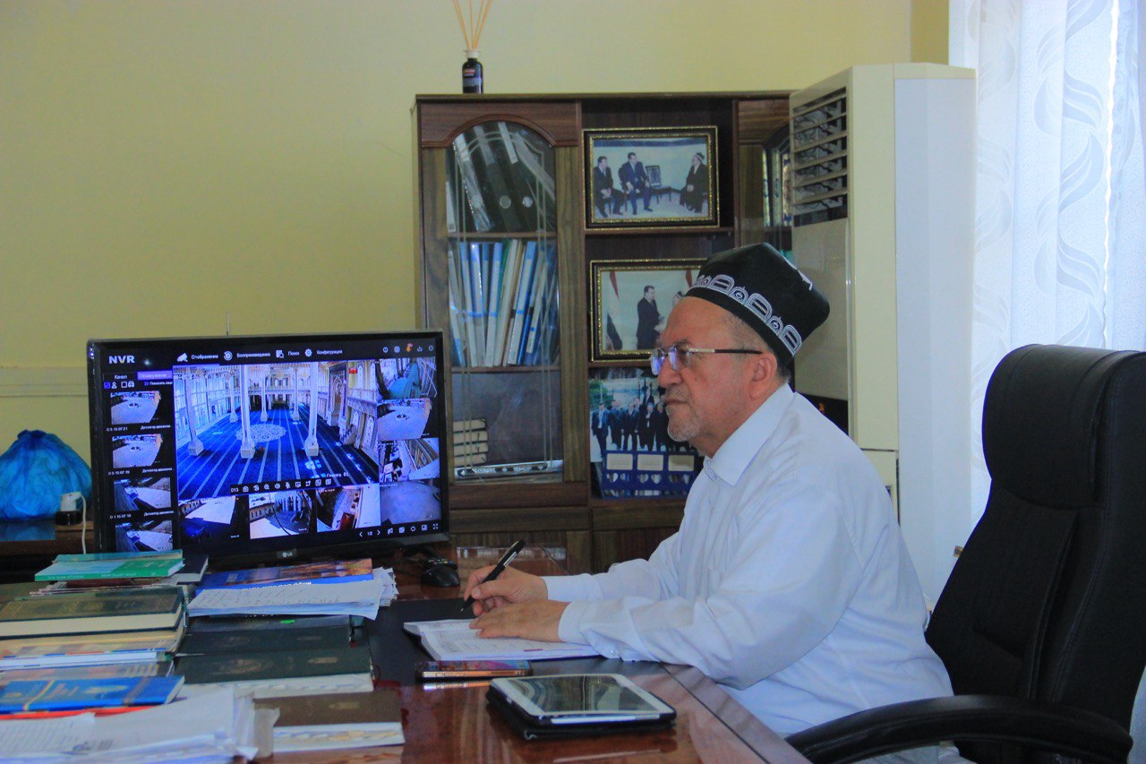 Акси портретӣ